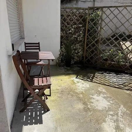 Guestrady - Almirante Reis * Lissabon