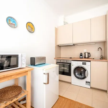 Guestrady - Almirante Reis *