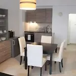 Guestrady - Almirante Reis Apartment Lissabon