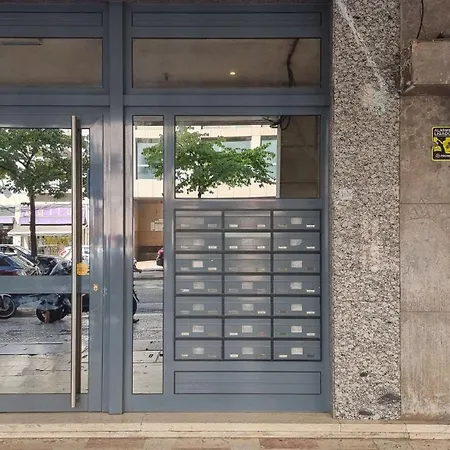 Guestrady - Almirante Reis * Lissabon