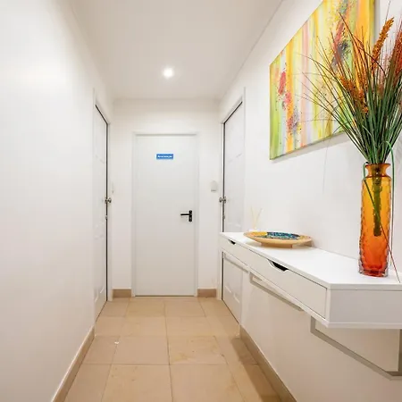 Guestrady - Almirante Reis *