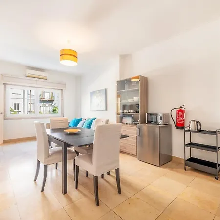 Guestrady - Almirante Reis *